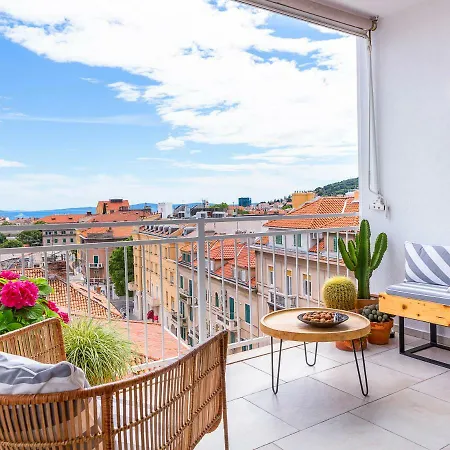 D'art Penthouse Апартаменты