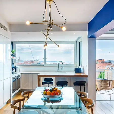 Апартаменты D'art Penthouse